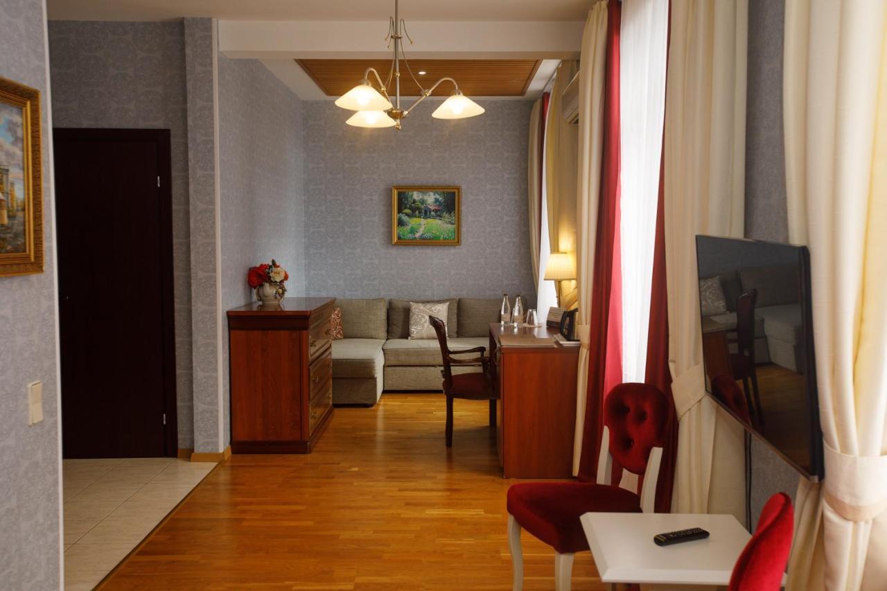 President Hotel Зеленогорск Екстериор снимка